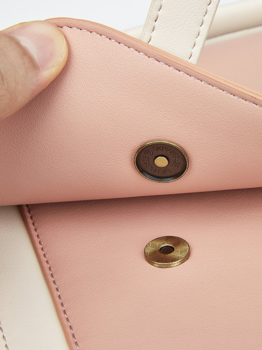 Satchel med Sløjfedetalje – Tidløs Lædertaske i Sort og Grå