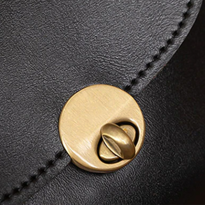 Vintage Lædertaske med Snaplukning – Retro Chic fra Lisa