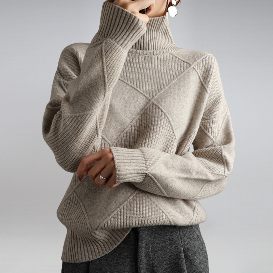 Sofy | Dame Striktrøje i Håndlavet Design – Komfortabel Elegant Sweater
