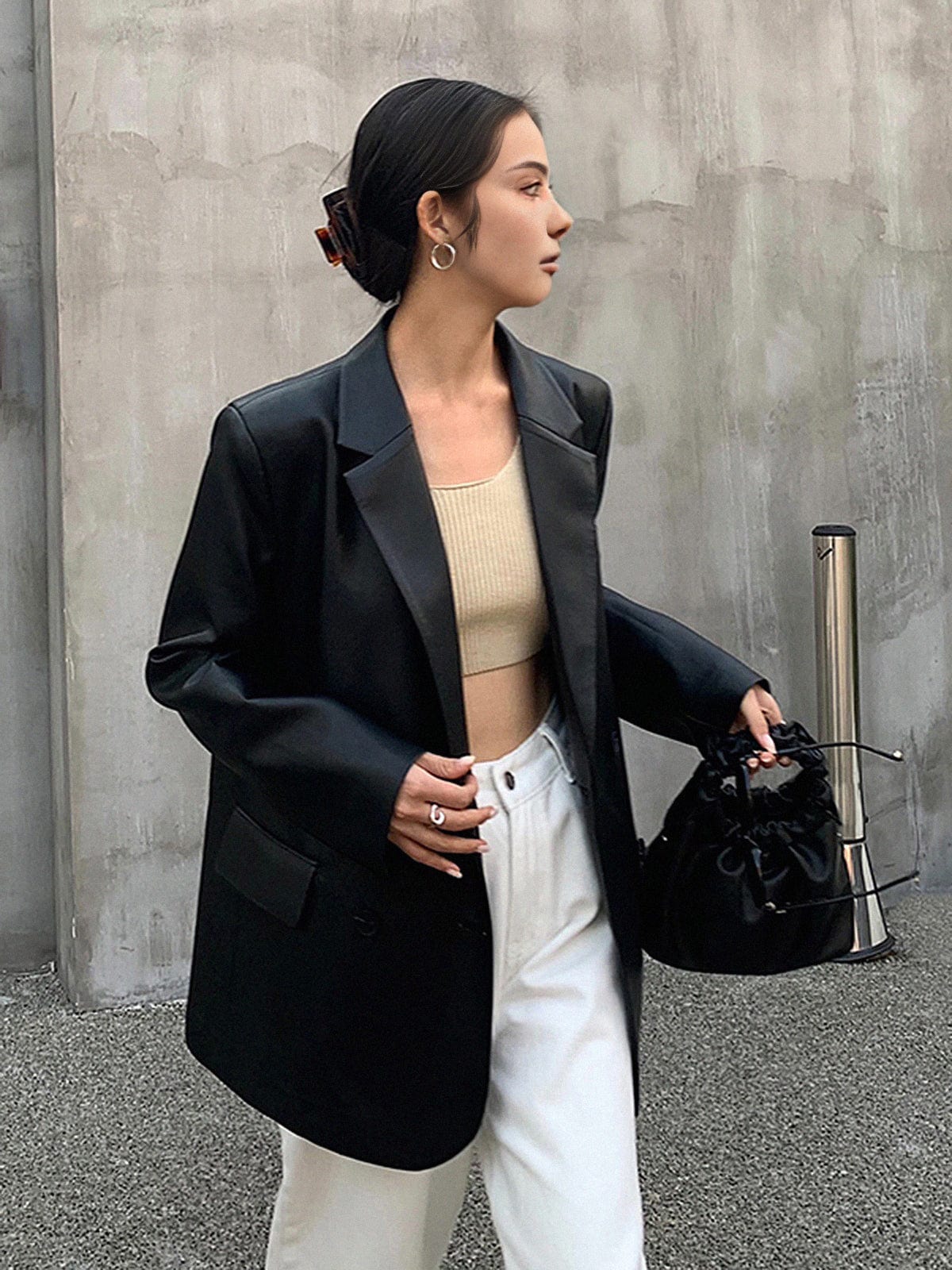 Tessa | Oversized Kunstlæder Blazer med Reverskrave Blazer Dame