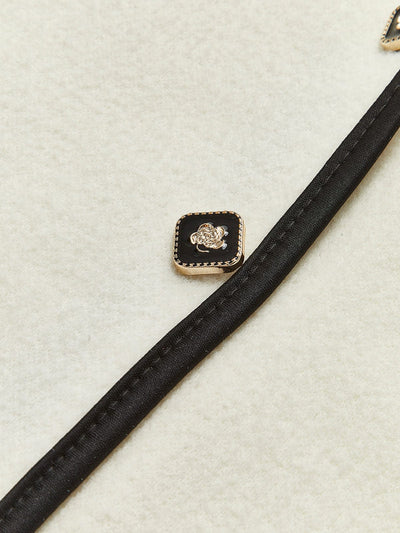 Liane | Elegant Hvid-Sort Blazerjakke med Kontrastkanter Blazer Dame