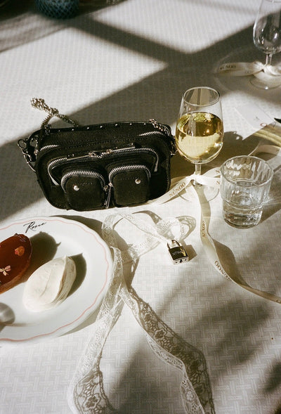 Helena – Genbrugskanvas Skuldertaske Sort