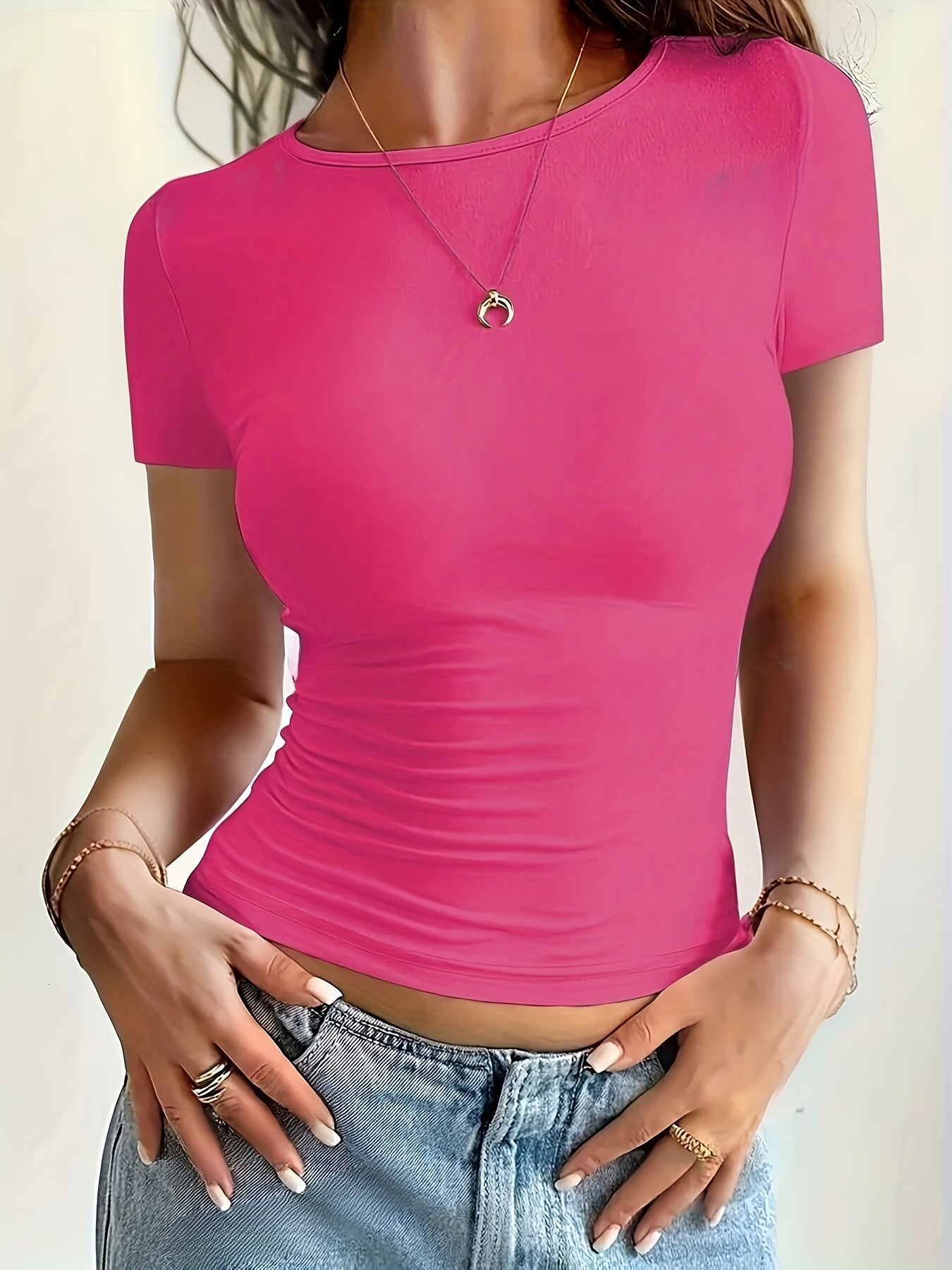 Kyana - Slim Fit Basic T Shirt with Stretch Dame Top