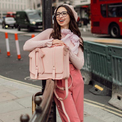 Håndlavet Læder Crossbody Taske – Tidløs Følgesvend